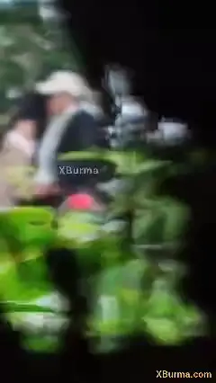 Bokep ngintip sejoli mesum dijalanan Bokep ngintip sejoli mesum dijalanan